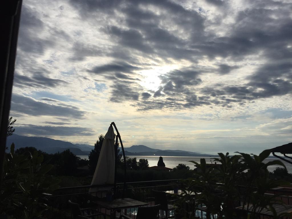 Hotel Florence Manerba del Garda Exterior photo