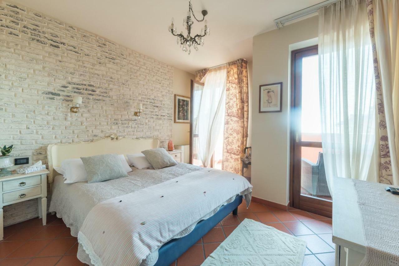 Hotel Florence Manerba del Garda Exterior photo